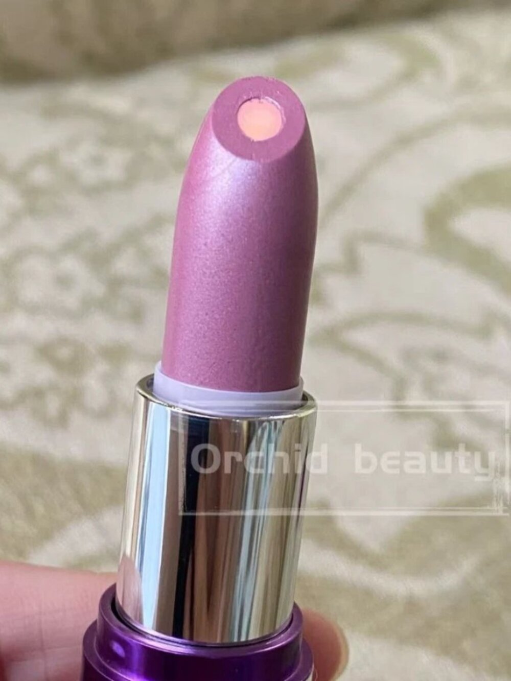 New COVERGIRL Moisture Renew Core Lipstick~Amazing Petal~Full Size 4.2 g/0.14 oz